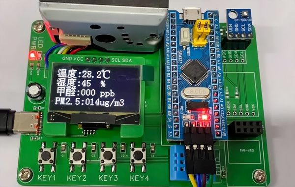 快速温变试验箱(图5) 快速温变试验箱(图5)